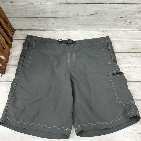 Columbia Sportswear Company Gray Shorts Mens Medium belted‎ 40x8.5" - Picture 1 of 11